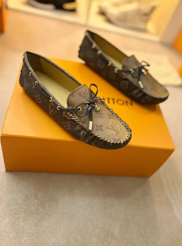 hype LV flat shoes