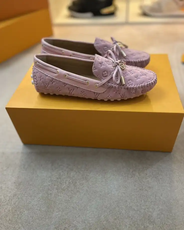 hype LV flat shoes