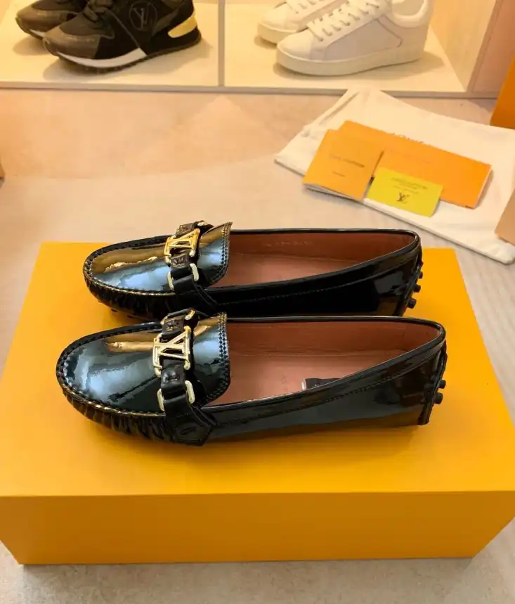 hype LV flat shoes