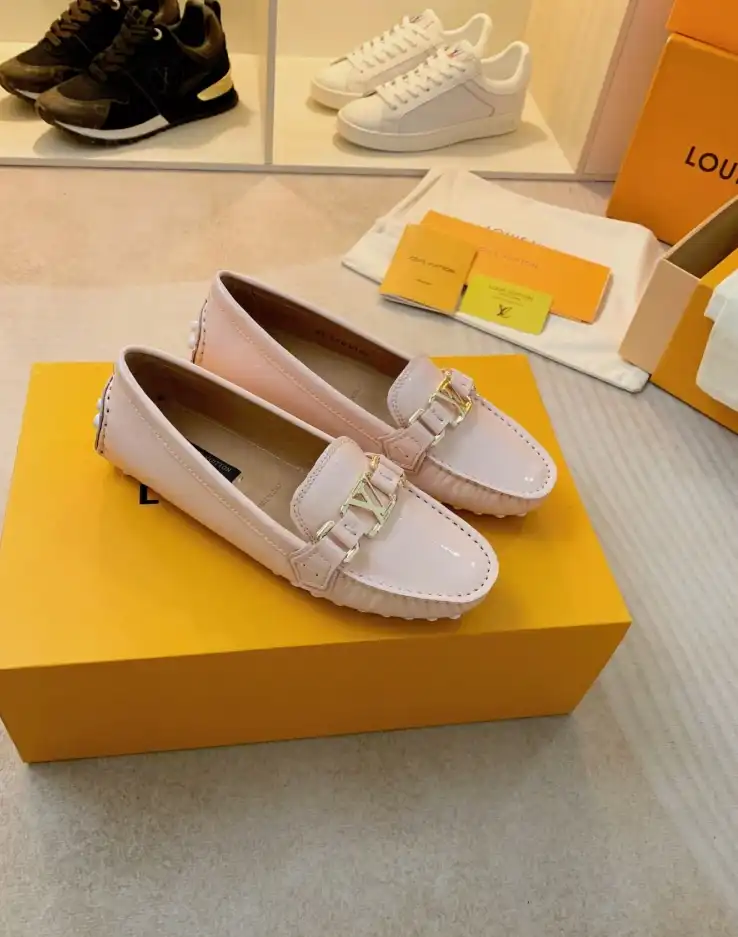 hype LV flat shoes