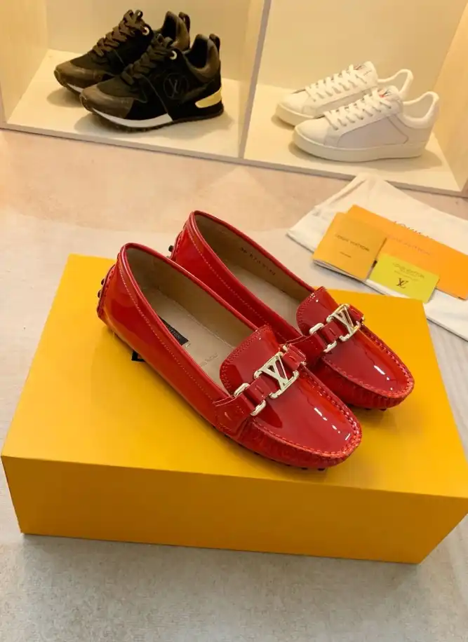 hype LV flat shoes