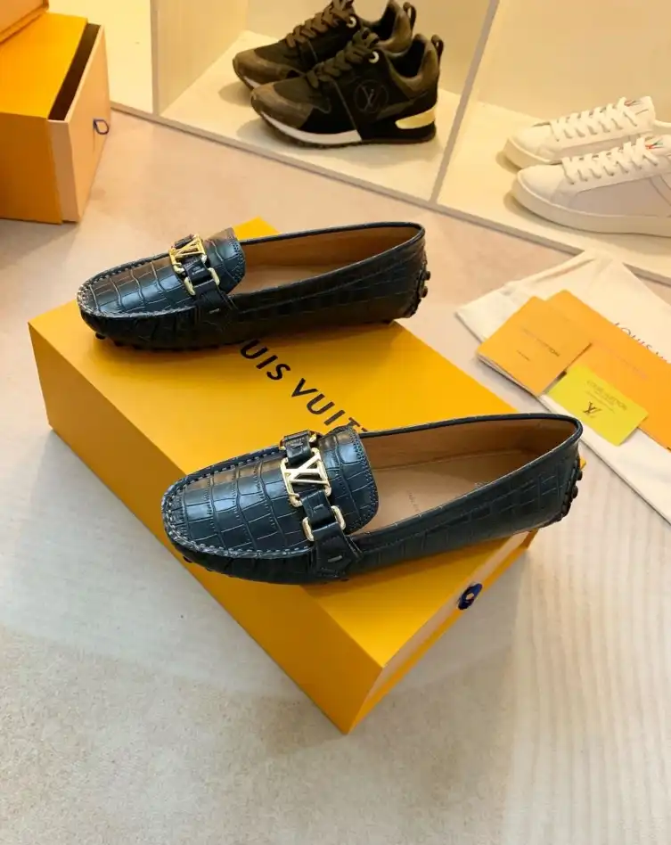 hype LV flat shoes