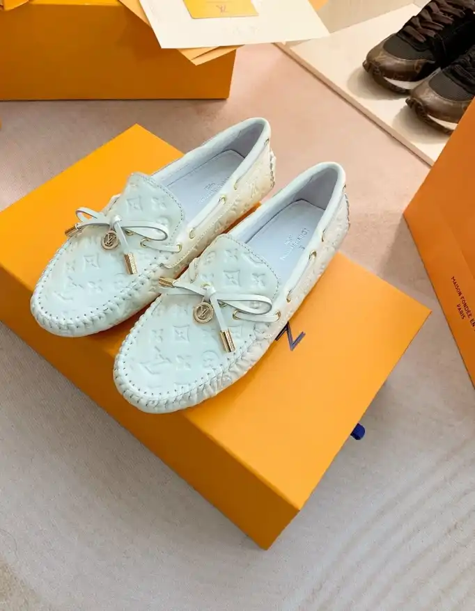 hype LV flat shoes