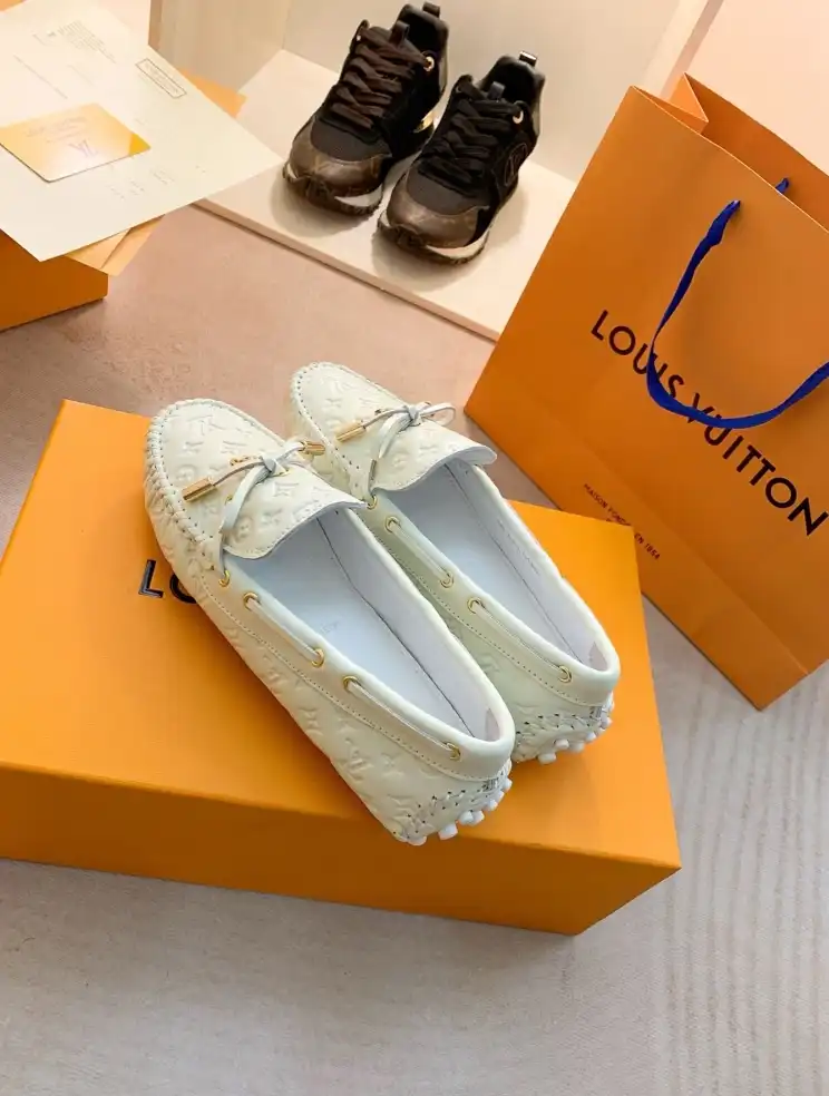 hype LV flat shoes