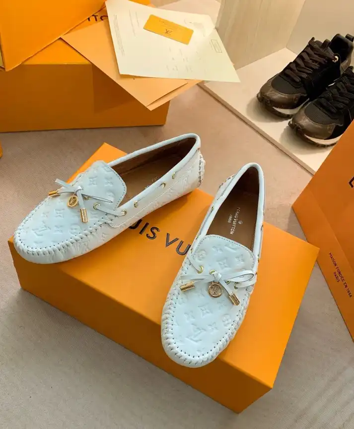 hype LV flat shoes