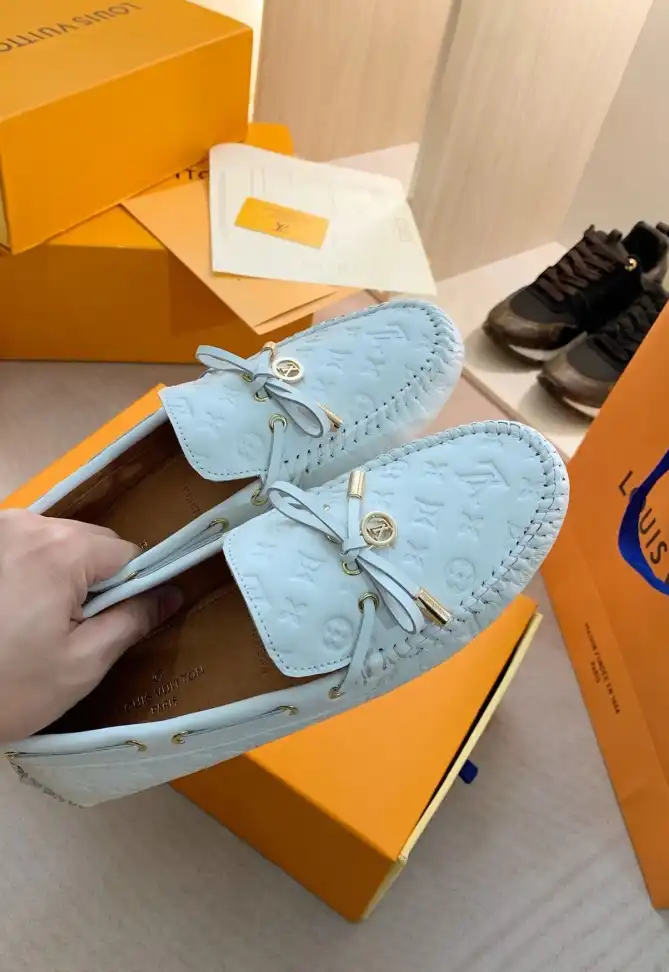 hype LV flat shoes