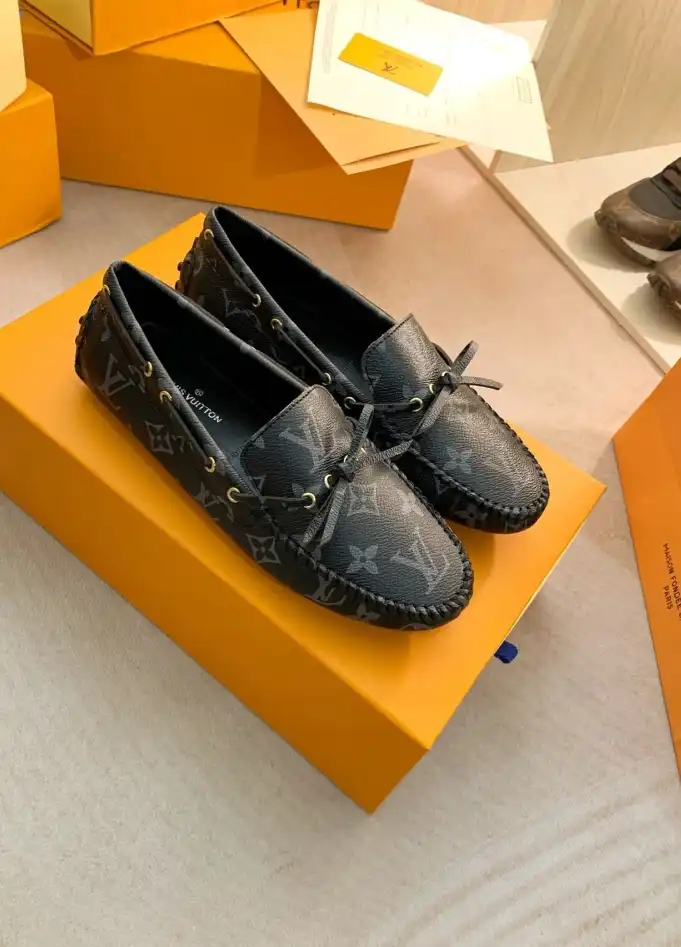 hype LV flat shoes