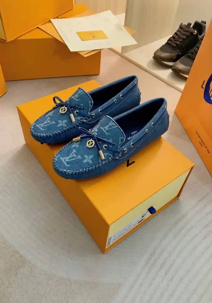 hype LV flat shoes