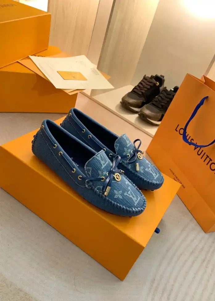 hype LV flat shoes