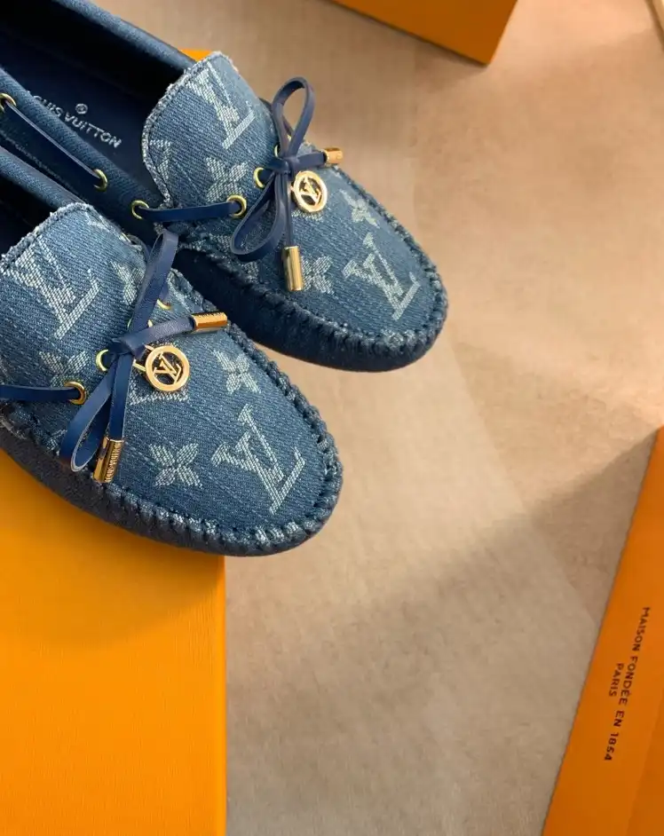 hype LV flat shoes