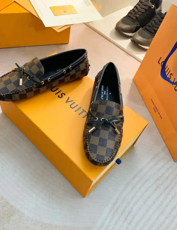 hype LV flat shoes