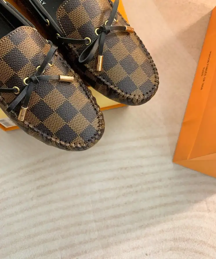 hype LV flat shoes