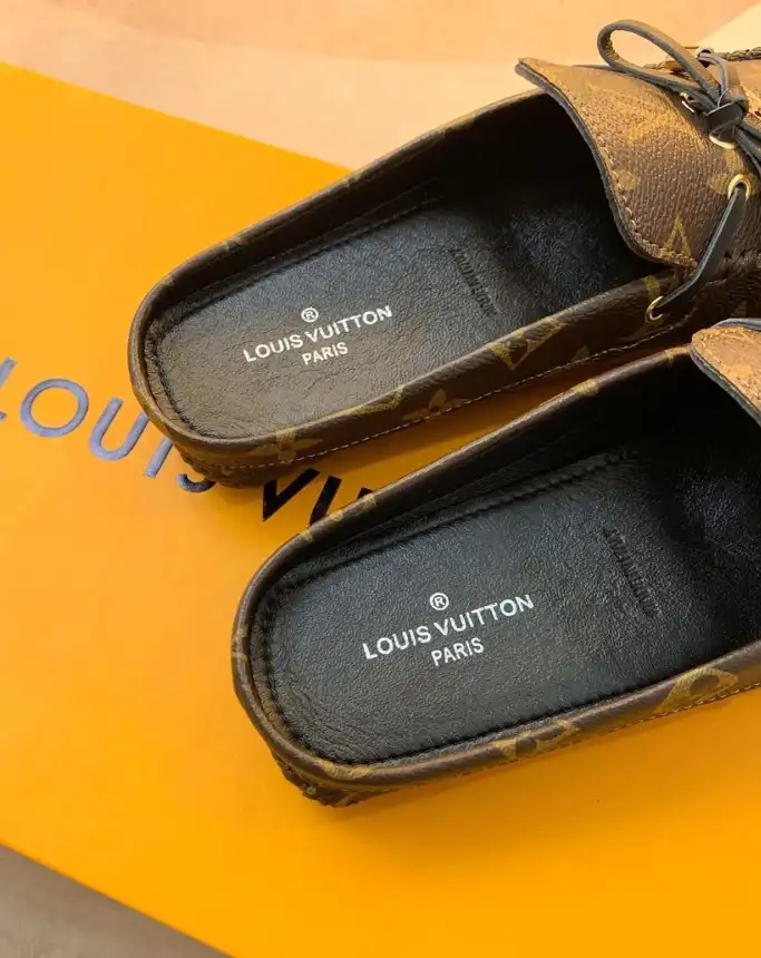 hype LV flat shoes