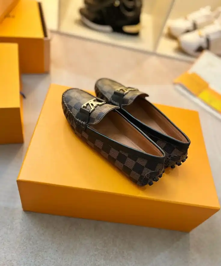 hype LV flat shoes