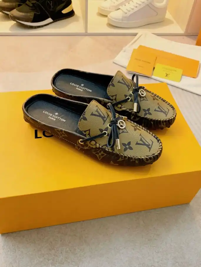 hype LV flat shoes