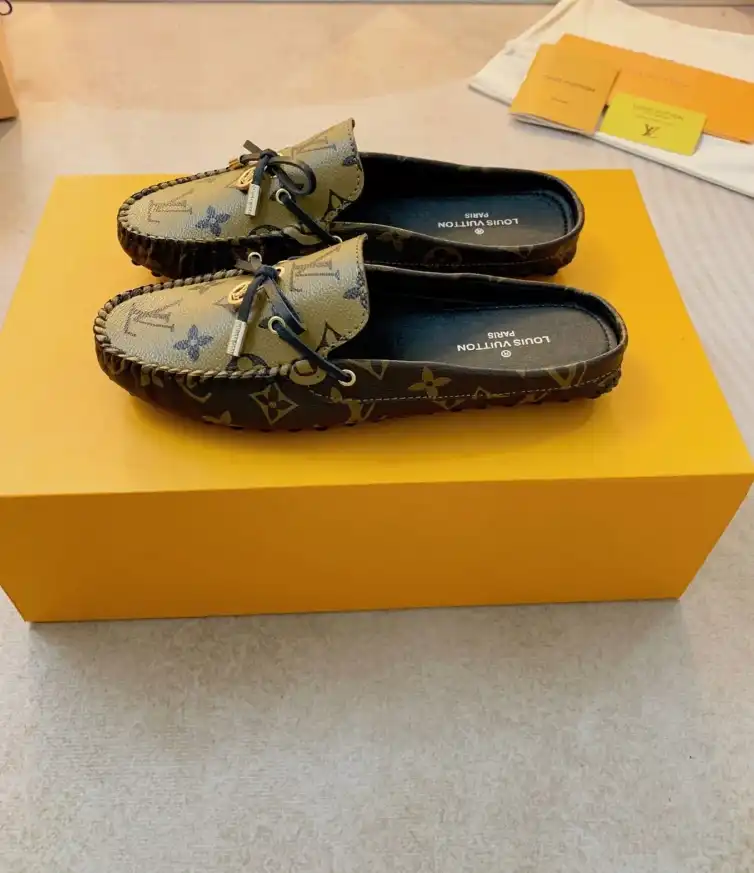 hype LV flat shoes