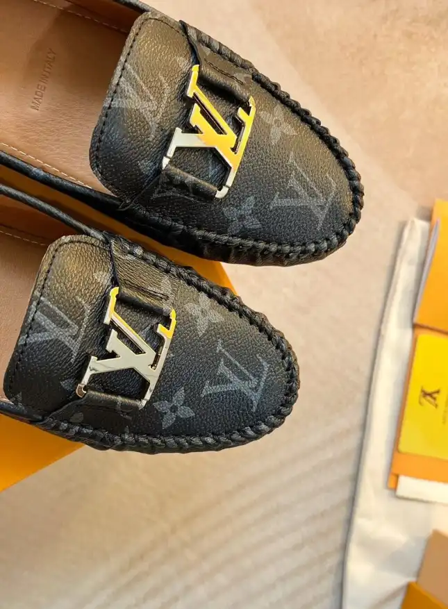 hype LV flat shoes