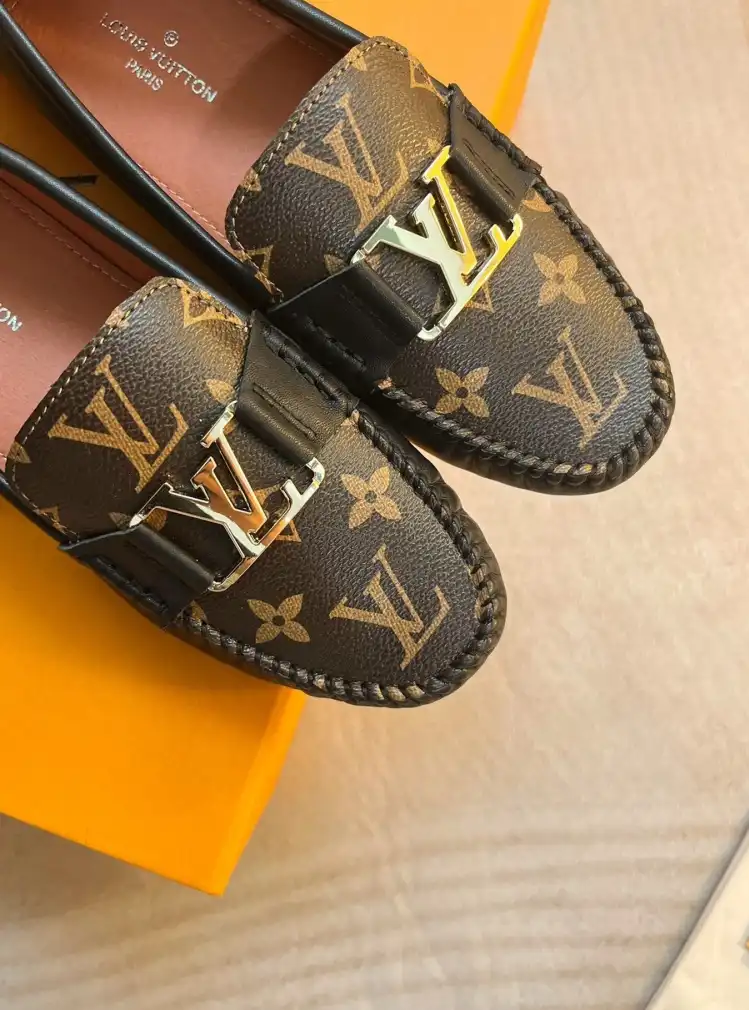 hype LV flat shoes