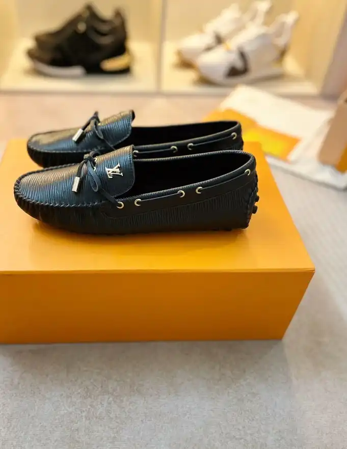 hype LV flat shoes