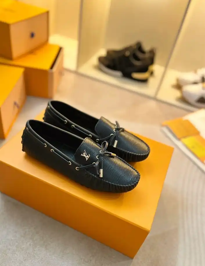 hype LV flat shoes