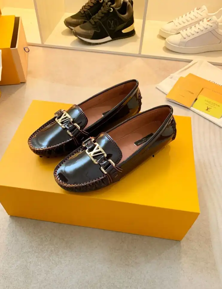 hype LV flat shoes