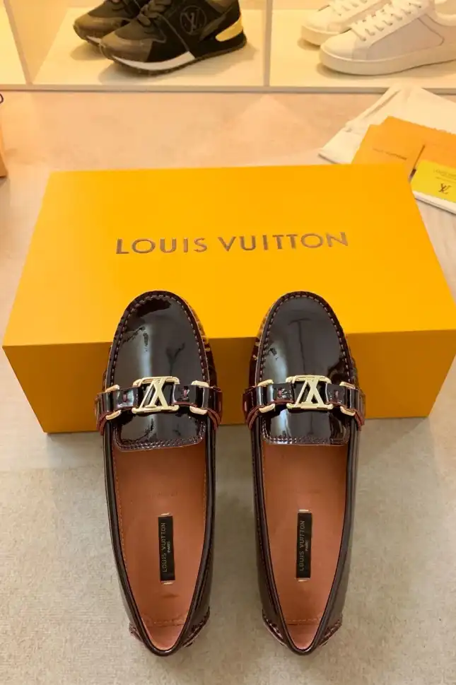 hype LV flat shoes