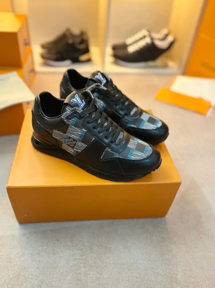 hype Louis Vuitton Sneakers