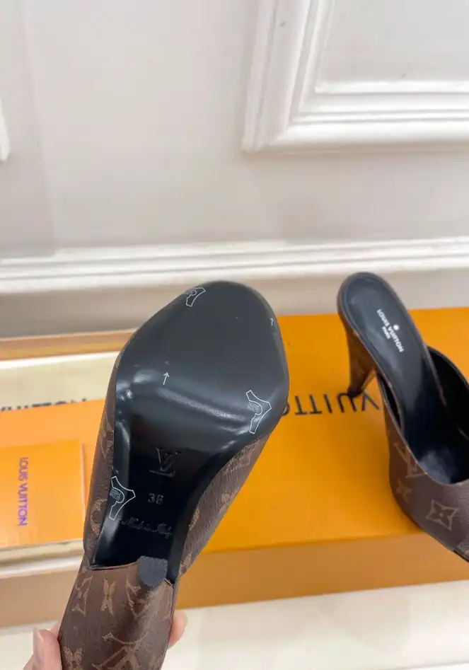 hype LV High Heels