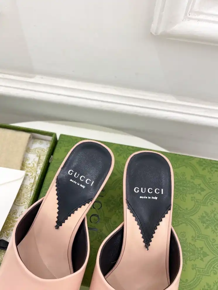 hype Gucci Flat Shoes