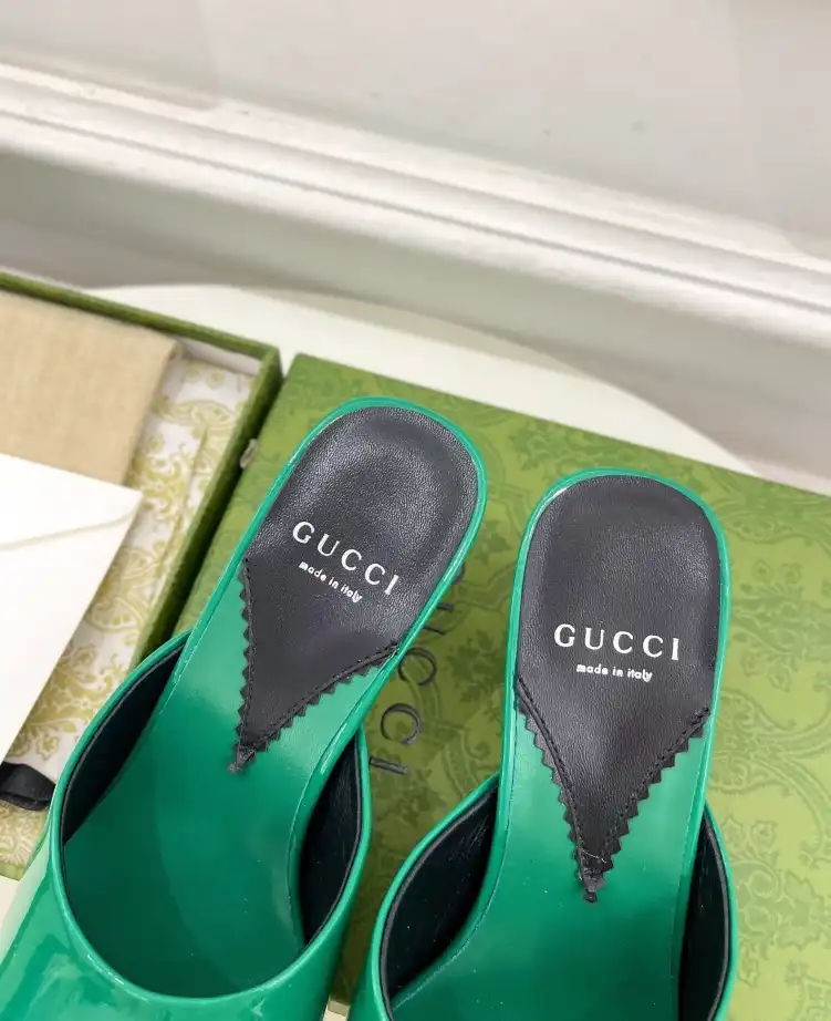 hype Gucci Flat Shoes