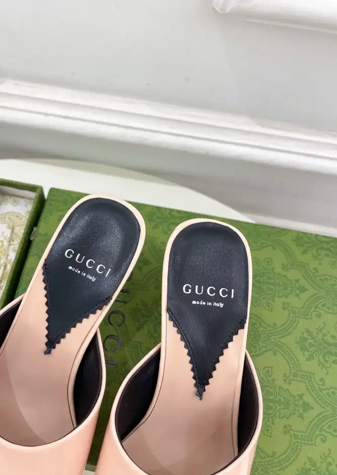 hype Gucci Flat Shoes