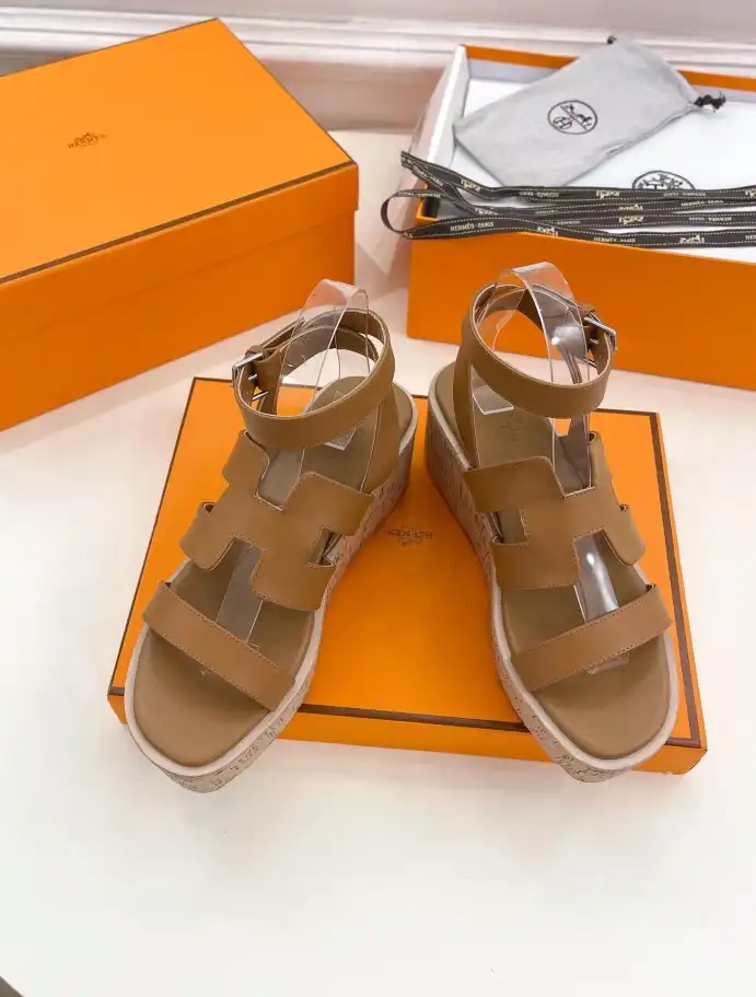 hype Hermes Sandals