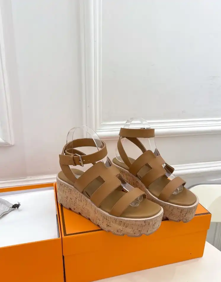 hype Hermes Sandals