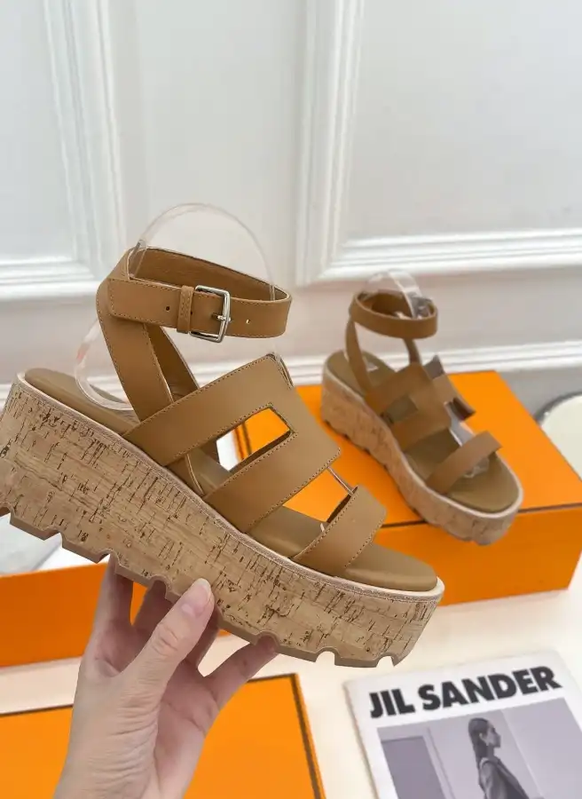 hype Hermes Sandals