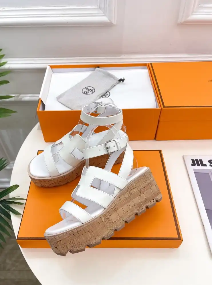 hype Hermes Sandals