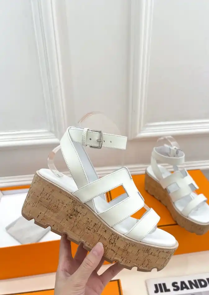 hype Hermes Sandals