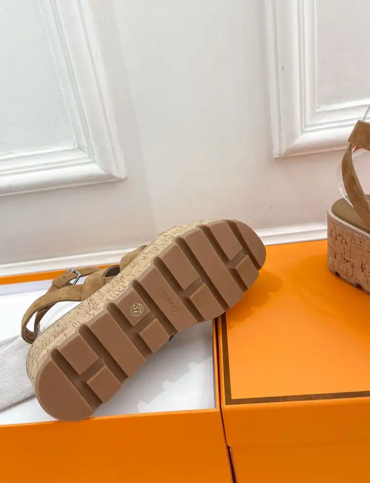 hype Hermes Sandals