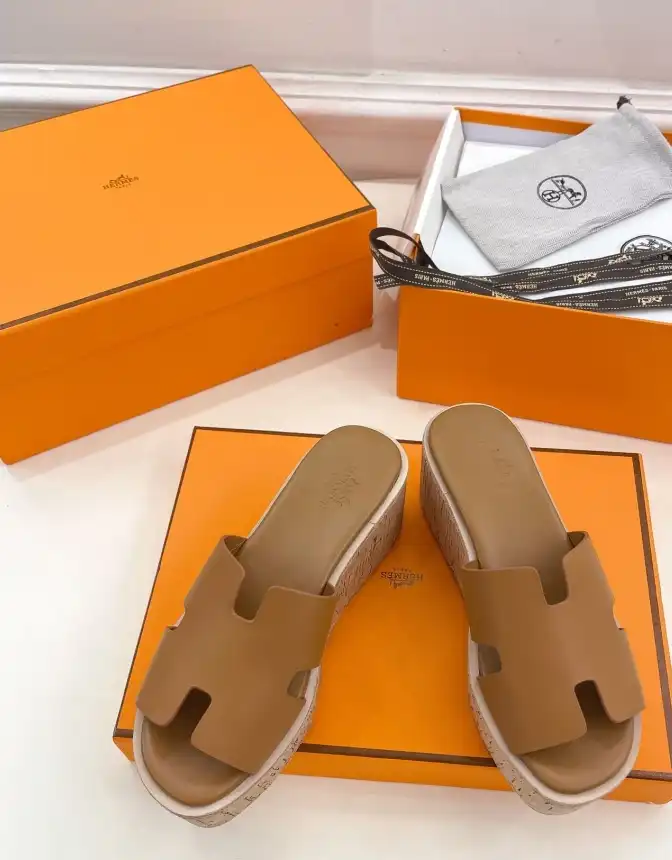 hype Hermes Slippers