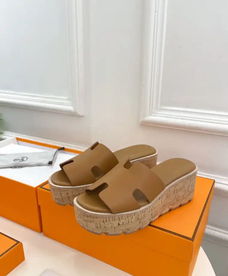 hype Hermes Slippers