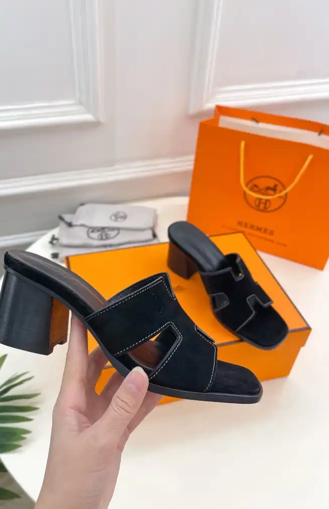 hype Hermes Slippers