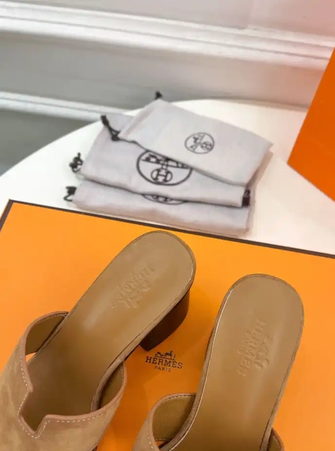 hype Hermes Slippers