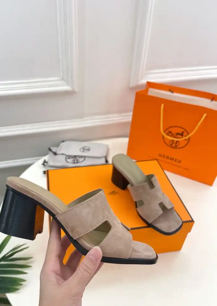 hype Hermes Slippers