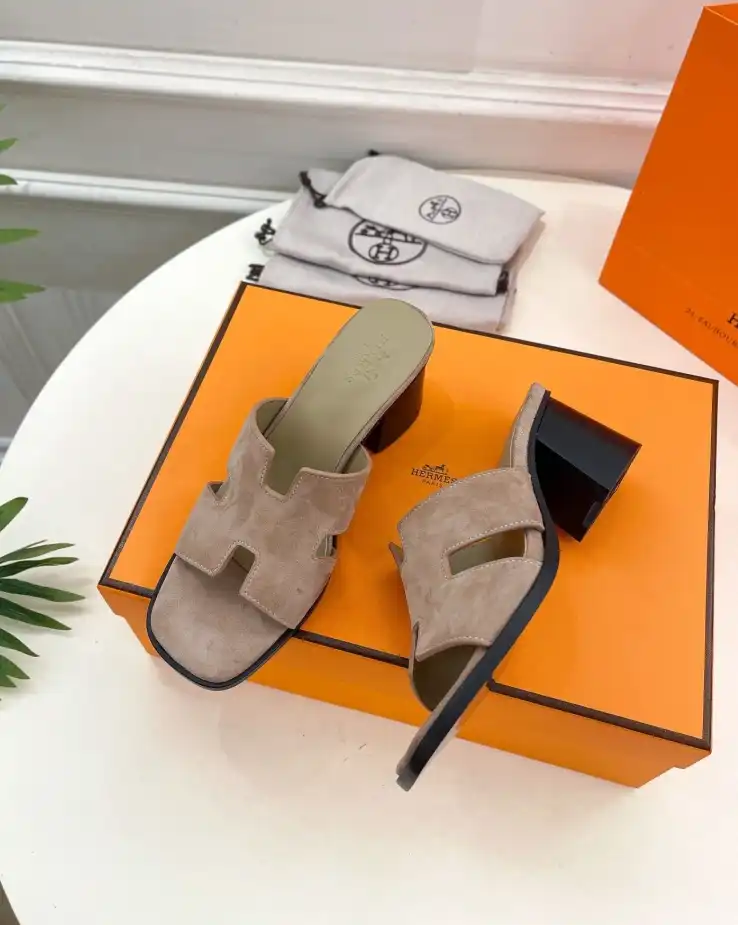 hype Hermes Slippers