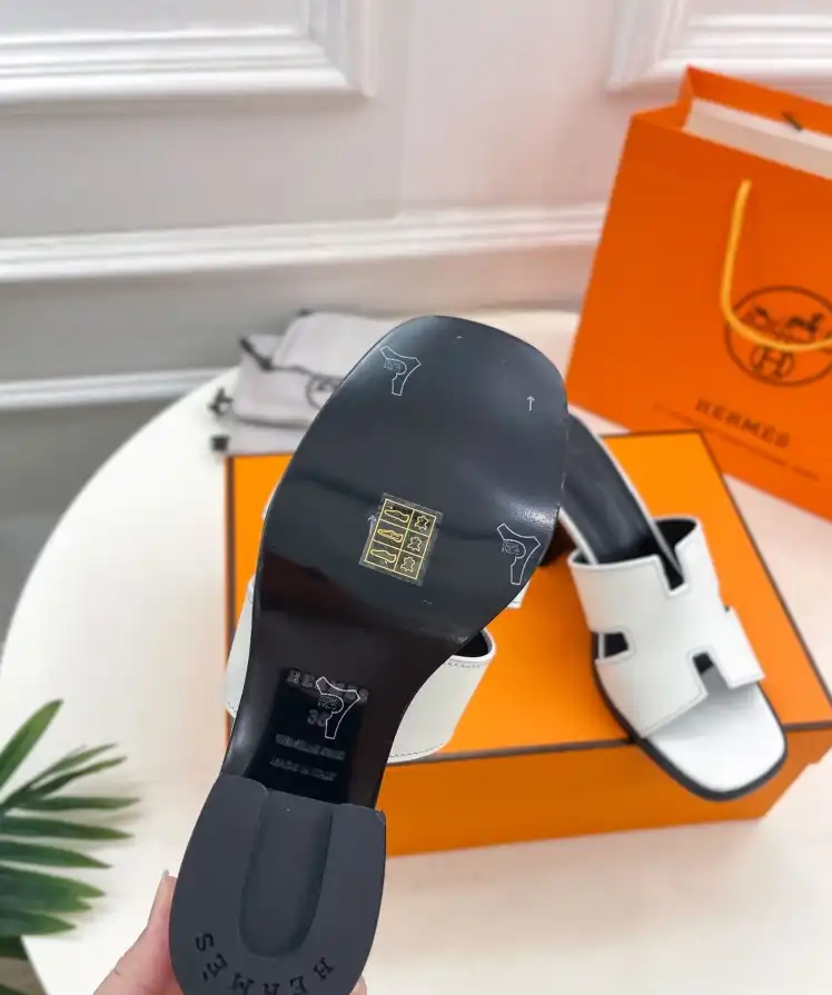 hype Hermes Slippers