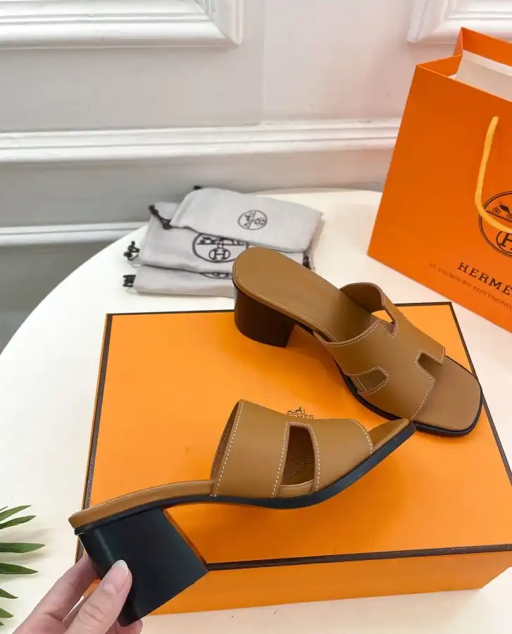 hype Hermes Slippers