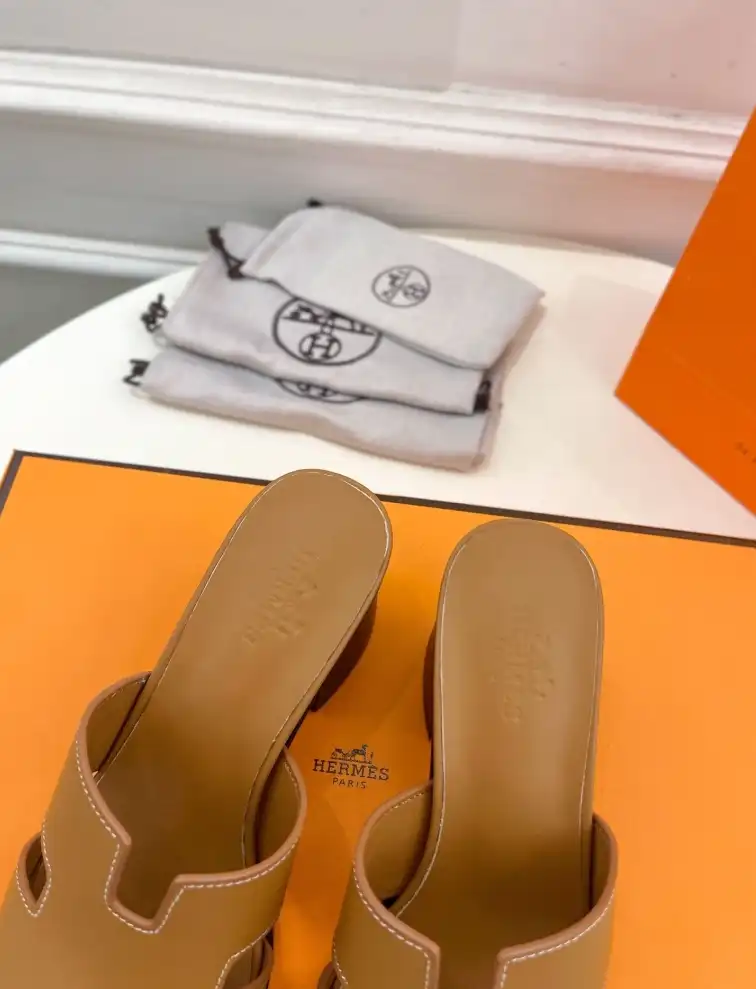 hype Hermes Slippers