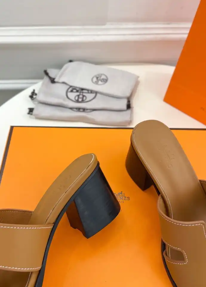 hype Hermes Slippers