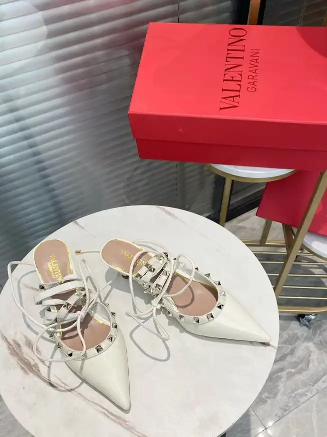 hype Valentino High Heels