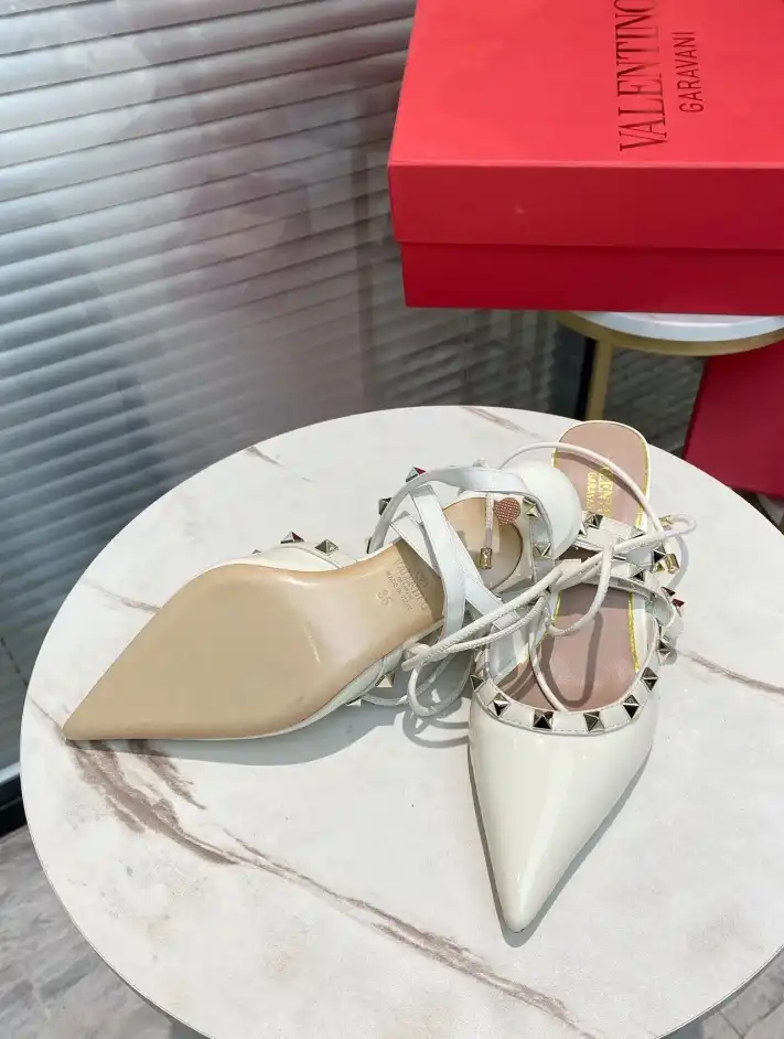 hype Valentino High Heels