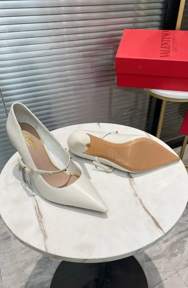 hype Valentino High Heels